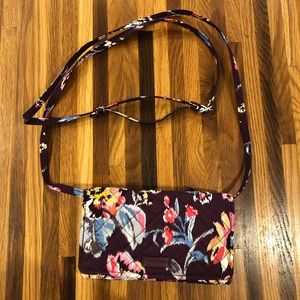 Vera Bradley quilted RFID cross body bag